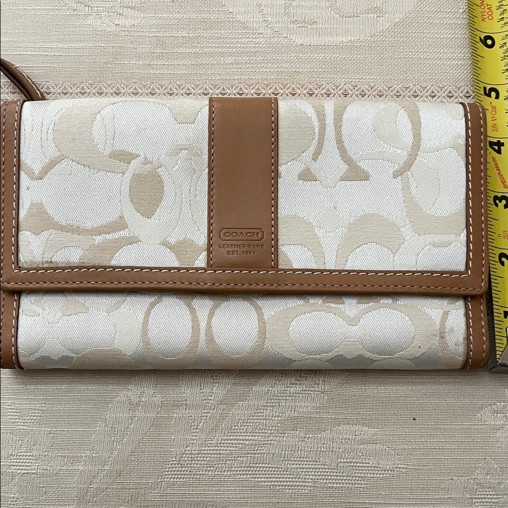 Coach White and Brown Women's Wallet